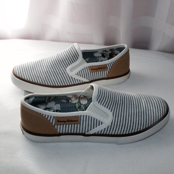 Tommy Bahama Slip On Striped Nautical Boat Sneakers, Size 8, NWOT - Picture 5 of 10